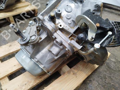 Used Gearbox Gearbox PEUGEOT PARTNER Box Body/MPV 1.6 (98 hp) 27581568 27581568