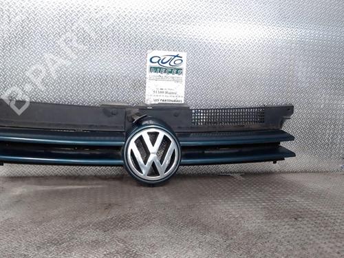 Used Grille VW GOLF IV (1J1) [1997-2008]  24080373