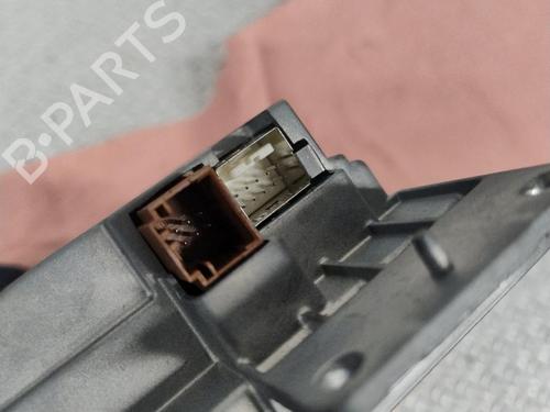 Used Display monitor Display monitor CITROËN DS3 (SA_) 1.2 THP 110 (110 hp) 27373031 27373031