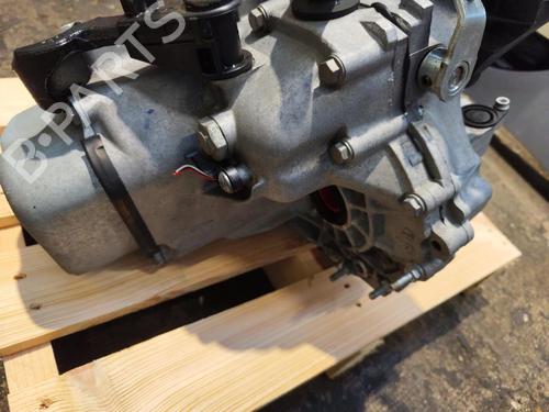 Used Gearbox Gearbox CITROËN C3 III (SX) 1.2 PureTech 82 (83 hp) 33031356 33031356