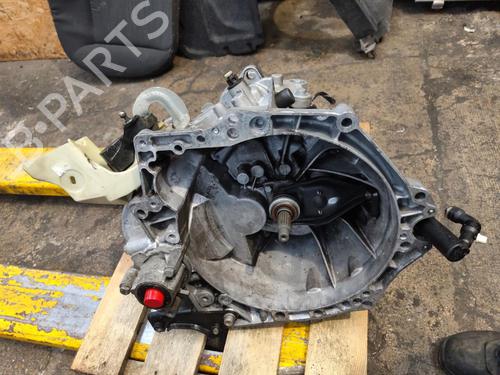 Used Gearbox Gearbox PEUGEOT 208 I (CA_, CC_) 1.6 HDi (114 hp) 32690038 32690038