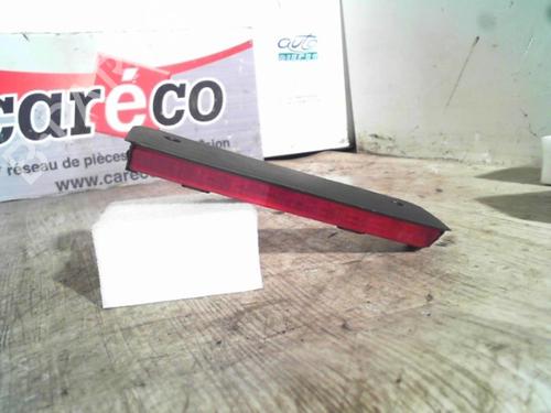 Used Third brake light Third brake light ALFA ROMEO 147 (937_) 1.9 JTD 16V (937.AXG1B, 937.BXG1B) (140 hp) 24068147 24068147