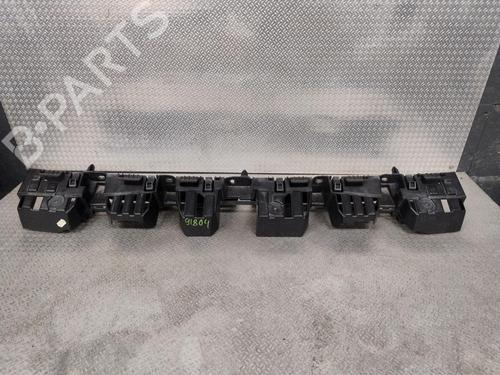 Used Rear bumper bracket Rear bumper bracket 38761990 38761990