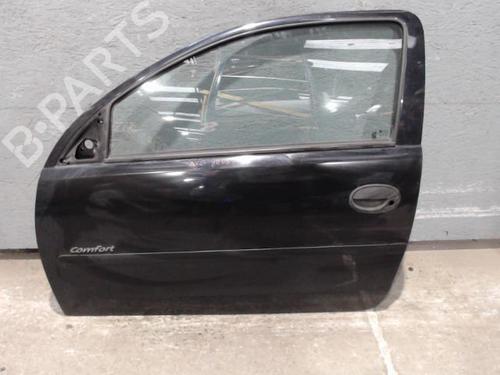 Used Left front door OPEL CORSA C (X01) 1.2 (F08, F68) (75 hp) 24089017