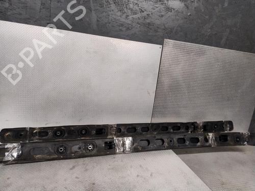 roof-bar-dacia-duster-hs_-2010-2011-2012-2013-2014-2015-2016-2017-2018-30333131 main image