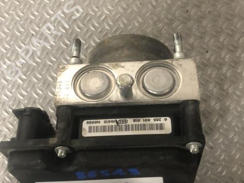 Pompe ABS DACIA SANDERO 1.5 dCi (88 hp) 31266473