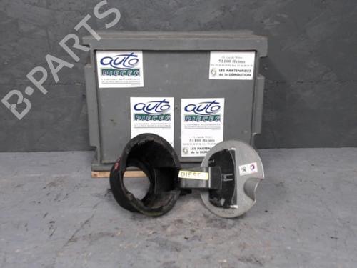 Used Fuel flap PEUGEOT 3008 I MPV (0U_) 1.6 HDi (112 hp) 24069652