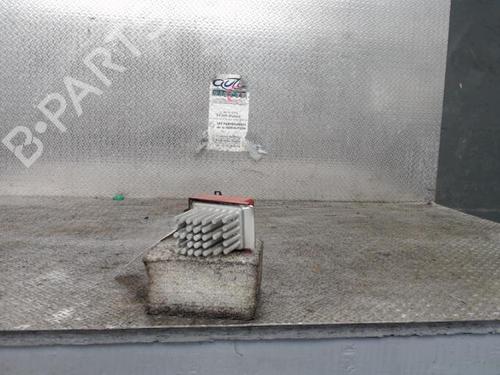 Used Heater resistor VW GOLF IV (1J1) 1.9 TDI (90 hp) 24087360