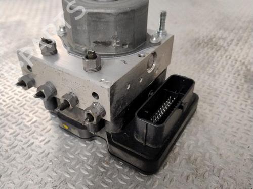 Used ABS pump RENAULT CLIO IV (BH_) 1.5 dCi 90 (90 hp) 30740132