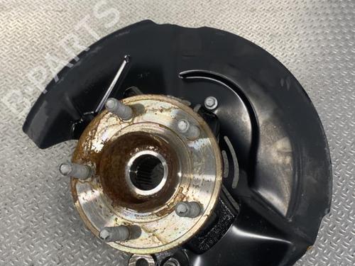 Used Left front steering knuckle Left front steering knuckle FORD PUMA (J2K, CF7) 1.0 EcoBoost mHEV (125 hp) 25778407 25778407