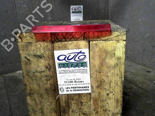 Used Third brake light Third brake light ALFA ROMEO 147 (937_) 1.9 JTDM 16V (937.AXN1B, 937.BXN1B) (150 hp) 24066685 24066685