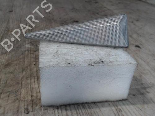 Used Left side indicator Left side indicator RENAULT SCÉNIC II (JM0/1_) 1.9 dCi (JM0G, JM12, JM1G, JM2C) (120 hp) 24068529 24068529