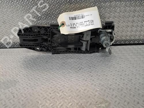 front-left-exterior-door-handle-vw-golf-vii-5g1-bq1-be1-be2-2012-2013-2014-2015-2016-2017-2018-2019-2020-2021-24060526 main image