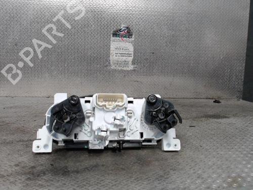 climate-control-dacia-sandero-ii-2012-24096448 main image