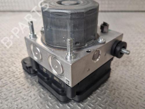 Used ABS pump DACIA DUSTER (HM_) 1.5 dCi 110 4x4 (HMAB) (109 hp) 24062102