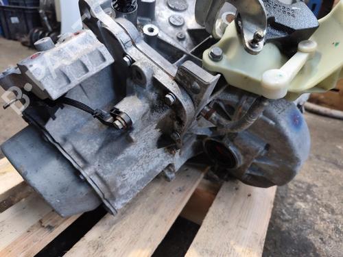 Used Gearbox Gearbox PEUGEOT 208 I (CA_, CC_) 1.5 BlueHDI 100 (102 hp) 33278320 33278320