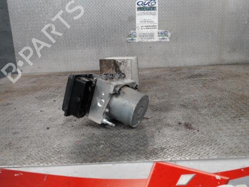 Used ABS pump PEUGEOT 307 (3A/C) 1.6 HDi (90 hp) 30483886