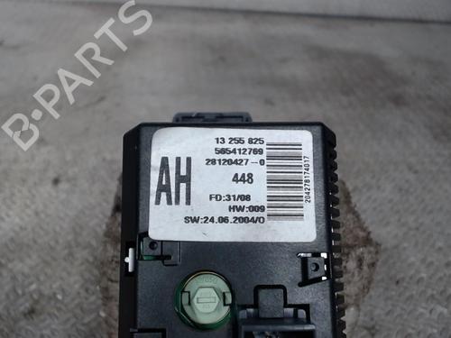 Used Display monitor OPEL MERIVA A MPV (X03) 1.4 16V Twinport (E75) (90 hp) 24076865