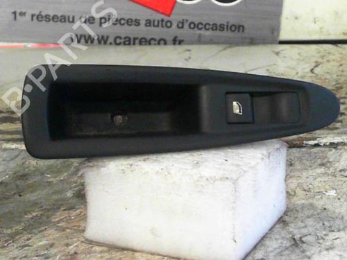 Used Right rear window switch CITROËN C4 I (LC_) 2.0 HDi (136 hp) 24066719