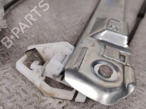 Used Front right window mechanism Front right window mechanism RENAULT MEGANE II (BM0/1_, CM0/1_) 1.5 dCi (BM1F, CM1F) (86 hp) 34105799 34105799