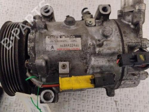 Used AC compressor PEUGEOT 5008 (0U_, 0E_) 1.6 HDi (110 hp) 29468529