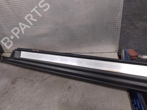 right-sideskirt-mini-mini-r56-2005-2006-2007-2008-2009-2010-2011-2012-2013-2014-33058352 main image