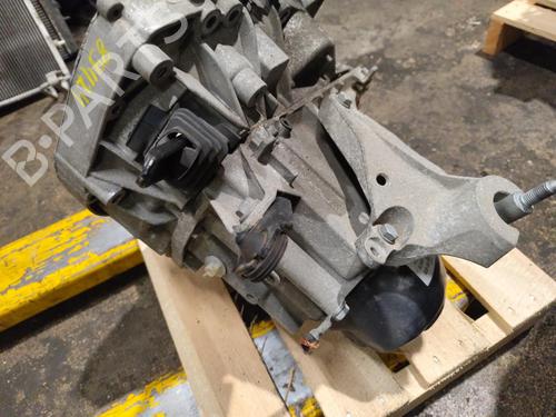 Used Gearbox RENAULT TWINGO II (CN0_) 1.2 (CN0D) (58 hp) 32431717