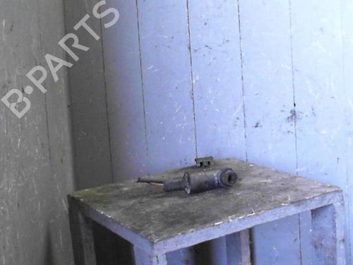 Used Washer pump Washer pump RENAULT MASTER II Van (FD) 2.5 dCi 100 (FD0U, FD0V, FD3U, FD3V, FD8U, FD8V) (99 hp) 24064095 24064095