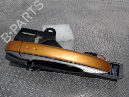 Venstre foran utvendig håndtak RENAULT SCÉNIC IV (J9_) 1.2 TCe 130 (130 hp) 24076441