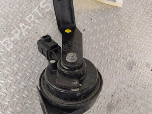 Horn AUDI Q3 (8UB, 8UG) 2.0 TDI | BP29929390E13