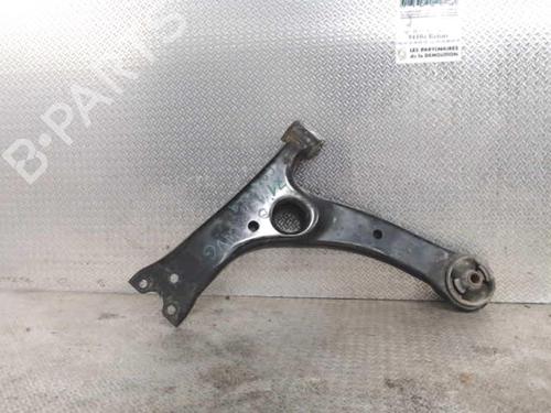 Used Left front suspension arm TOYOTA COROLLA Verso (ZER_, ZZE12_, R1_) 2.2 D-4D (AUR10_, AUR10R) (136 hp) 24073948