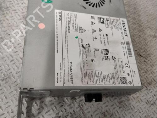 Used Radio RENAULT TWINGO III (BCM_, BCA_) Z.E: (BCA1) (82 hp) 27581538