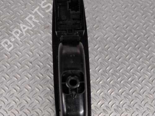 Used Right rear window switch RENAULT MEGANE IV Hatchback (B9A/M/N_) 1.5 dCi 110 (B9A3) (110 hp) 29441424
