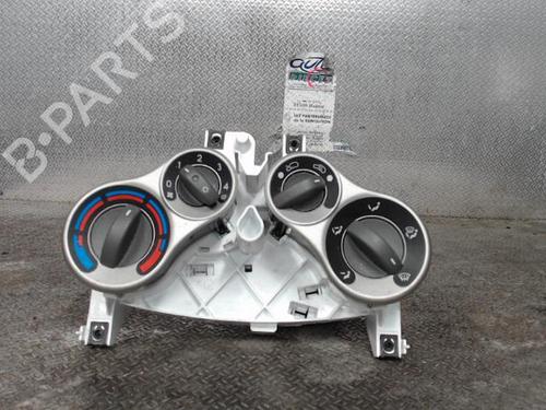 Used Climate control FIAT PANDA (169_) 1.3 D Multijet (169.AXC1A) (70 hp) 24088061