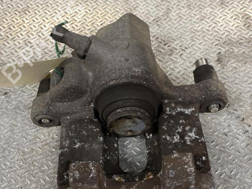 Used Right rear brake caliper VOLVO S40 II (544) 2.0 D (136 hp) 24101647