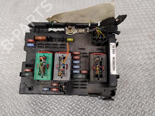 Fuse box PEUGEOT 206 Hatchback (2A/C) 2.0 HDI 90 | BP28087522E1