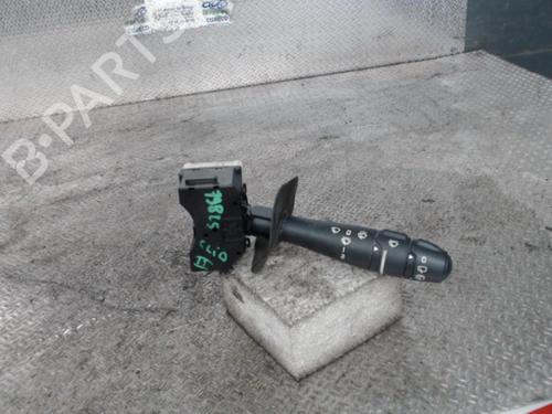 Used Steering column stalk RENAULT CLIO II (BB_, CB_) 1.4 16V (B/CB0P, BB13) (98 hp) 24085687