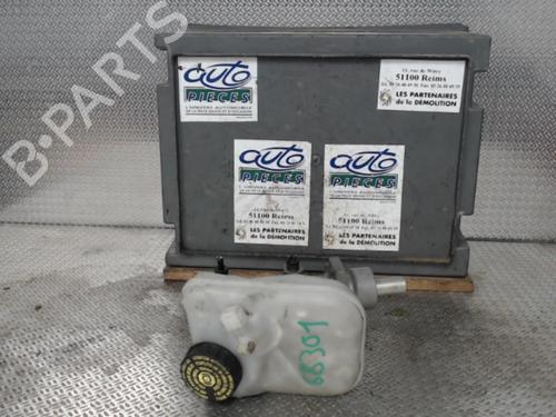 Used Brake master cylinder Brake master cylinder CITROËN BERLINGO / BERLINGO FIRST Box Body/MPV (M_) 1.9 D (MBDJY) (70 hp) 24071304 24071304