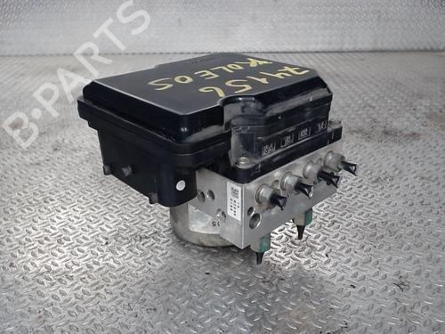 Used ABS pump ABS pump RENAULT KOLEOS I (HY_) 2.0 dCi 4x4 (HY0K) (150 hp) 30483617 30483617