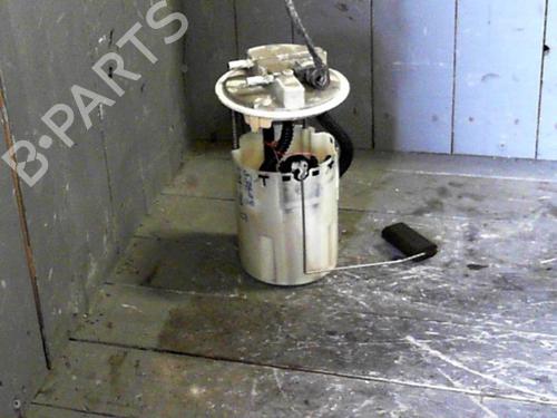 Used Fuel pump RENAULT LAGUNA II (BG0/1_) 1.9 dCi (BG08, BG0G) (120 hp) 24063410