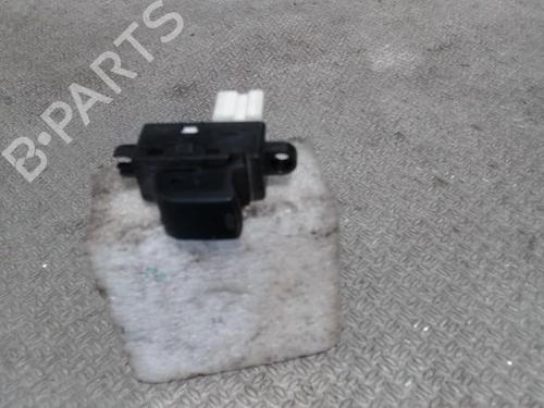 Used Switch NISSAN MICRA III (K12) 1.5 dCi (86 hp) 24089316