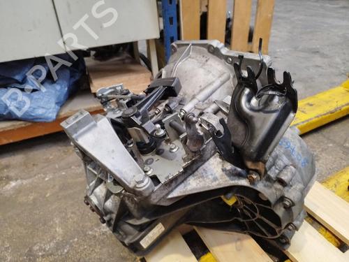 Used Gearbox VOLVO C30 (533) 1.6 D (109 hp) 29551300