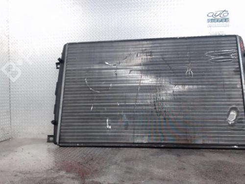 water-radiator-seat-leon-1p1-2005-2006-2007-2008-2009-2010-2011-2012-2013-24081132 main image