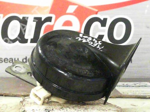Used Horn RENAULT MEGANE II Coupé-Cabriolet (EM0/1_) 1.9 dCi (120 hp) 24064905
