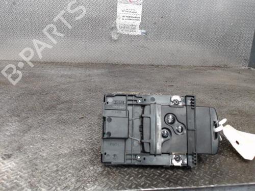 Used Card reader RENAULT GRAND SCÉNIC III (JZ0/1_) 1.6 dCi (JZ00, JZ12) (130 hp) 24089615