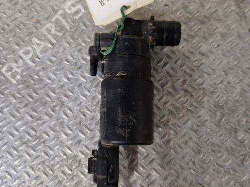 Used Washer pump PEUGEOT 107 (PM_, PN_) 1.0 (68 hp) 24095339