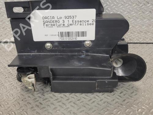 front-left-lock-dacia-sandero-iii-2021-40553646 main image