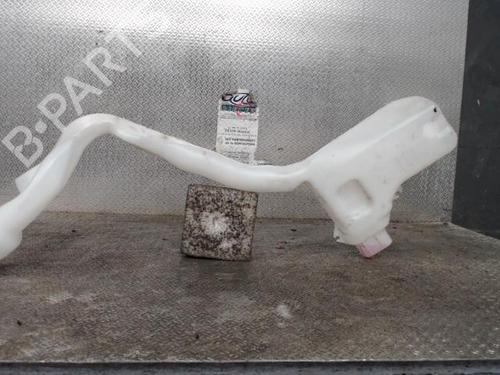 Used Windscreen washer tank CITROËN C4 CACTUS 1.2 THP 110 (110 hp) 24088399