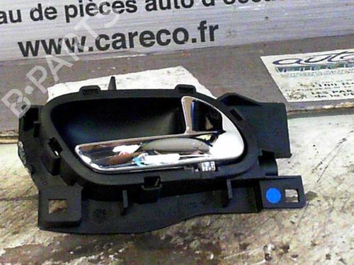 Used Front right interior door handle Front right interior door handle PEUGEOT 407 (6D_) 1.6 HDi 110 (6D9HZC, 6D9HYC) (109 hp) 24065388 24065388