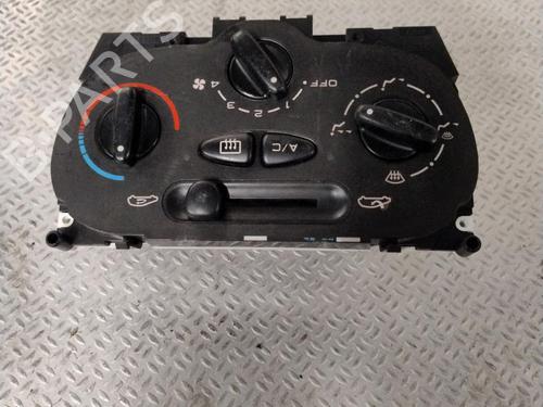 Used Climate control PEUGEOT 206 SW (2E/K) 1.4 (75 hp) 25703174